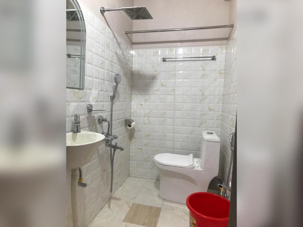 צ'ראפונג'י Living Roots Lodge מראה חיצוני תמונה