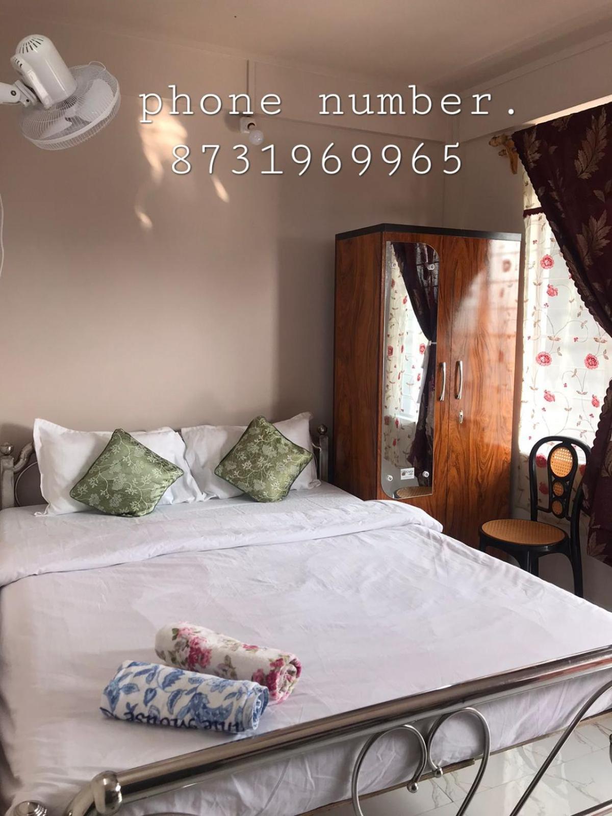 צ'ראפונג'י Living Roots Lodge מראה חיצוני תמונה